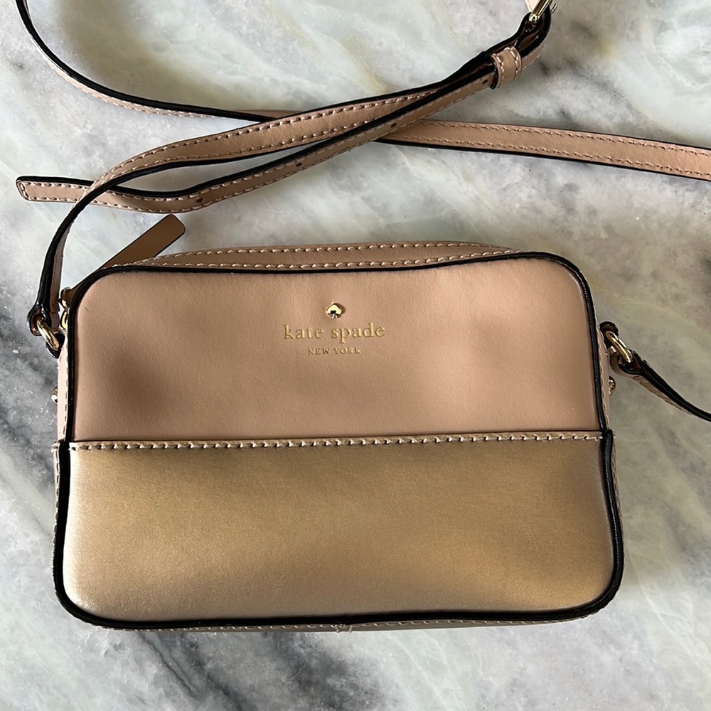 Kate Spade crossbody purse